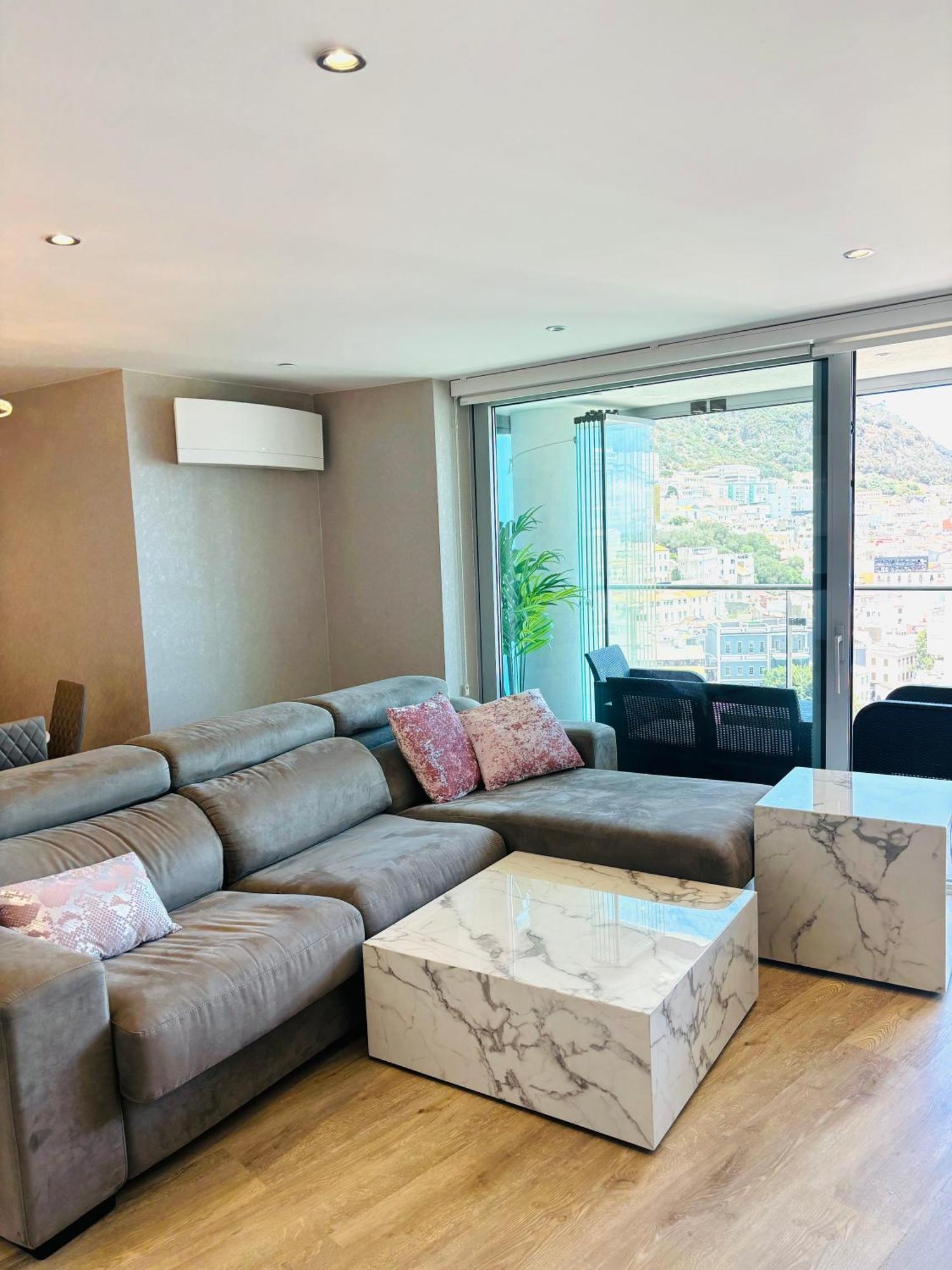 Ocean Village High Floor Luxury Modern Apartment Gibraltar Exterior photo
